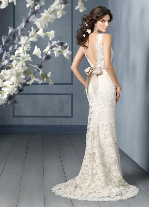 wedding photo - Jim Hjelm Bridal Collection ♥ Lace v-back Wedding Dress