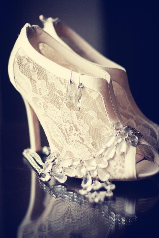 Wedding - Vintage Lace Wedding Shoes 