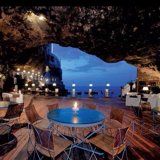Wedding - Puglia cave restaurant, a perfect honeymoon spot