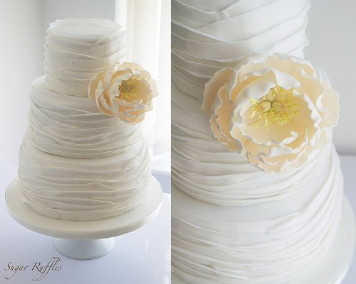 Свадьба - Пион рюшами Свадебный торт