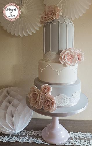 Mariage - Colombe et pâle rose sombre Birdcage gâteau de mariage