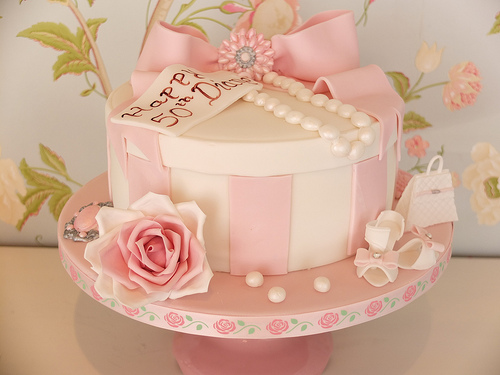 Свадьба - Бледно-розовый Hat Box торт