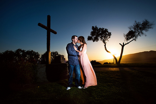 Свадьба - Они зажгли крест
