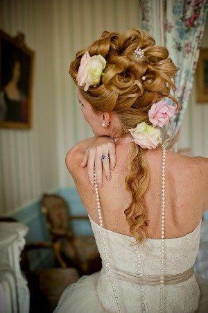 Свадьба - Pin By Crystal Brooch Bouquets Inc. On The Hair 