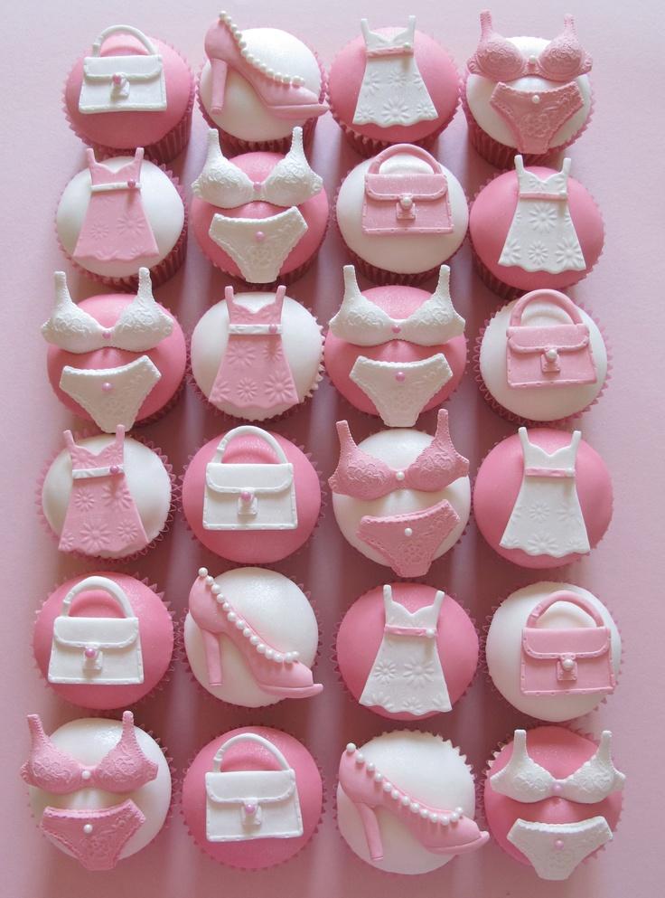 Wedding - Cute white and pink girly cupcakes