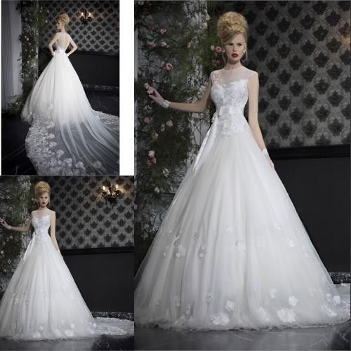 Wedding - White tulle wedding dress for the bride