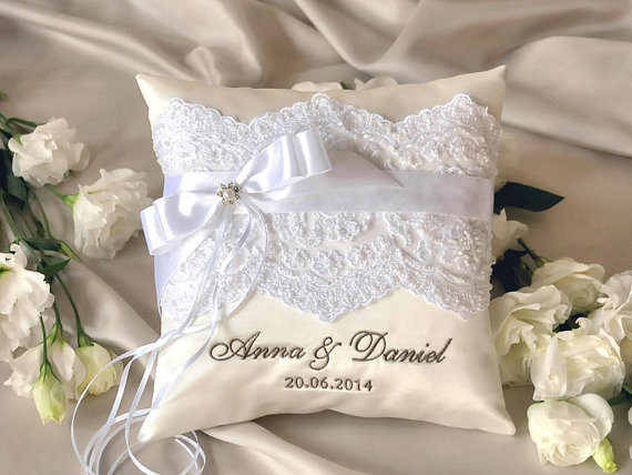 Hochzeit - Lace Wedding Pillow  Ring Bearer Pillow Embroidery Names - New