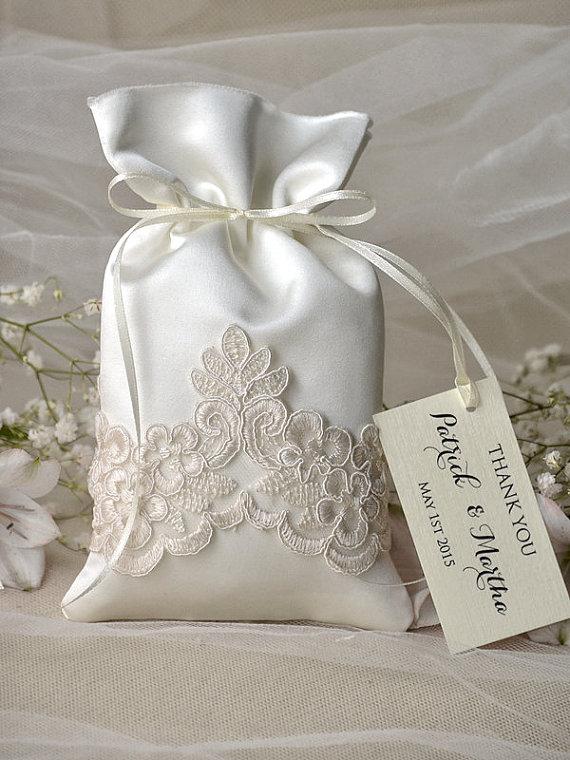 Hochzeit - Vintage Wedding Favor Bag -  Lace Wedding Favor Bags