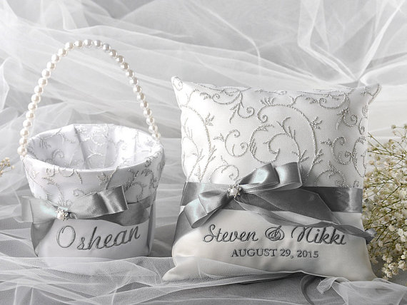 Mariage - Flower Girl Basket & Ring Bearer Pillow Set, Grey  Satin and cream Lace, - New