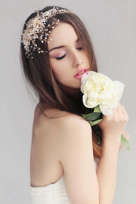 Свадьба - Summer Goddess Headpiece  Bridal  Wedding - New