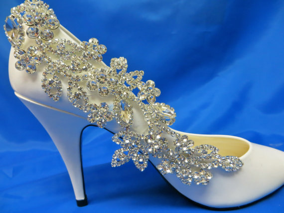 زفاف - Rhinestone Shoe Clips, Bridal Shoe Clips, Brides Shoe Accessory, Manolo Blahnik Style - New