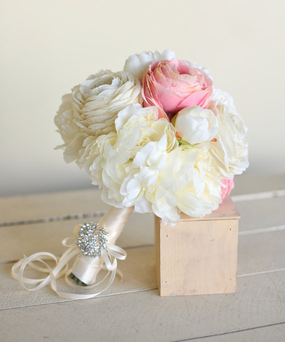 زفاف - Silk Bridal Bouquet Pink Roses Baby's Breath Rustic Chic Wedding NEW 2014 Design by Morgann Hill Designs - New
