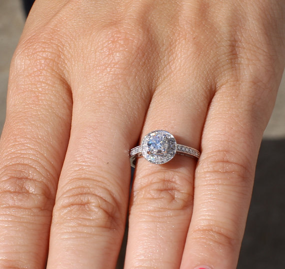 Mariage - HALO Round Diamond Engagement Ring - .67 cttw - 1/2 carat center - 14K White Gold - Antique Style - Pave - weddings - brides - New