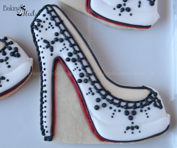 Hochzeit - Louboutin Inspired Decorated cookies -  Shoe Cookies
