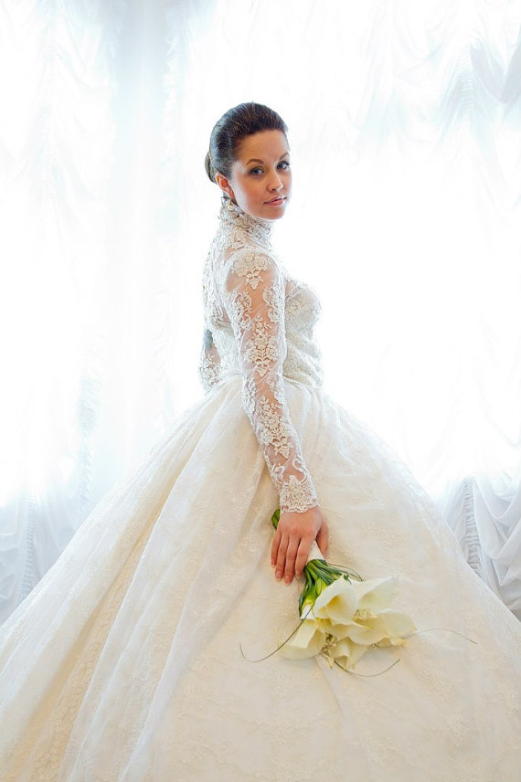 Wedding - Lovely wedding gown with heavy bottom lace.