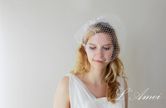 زفاف - Bridal Ivory lace Veil with small Rhinestone and pearls , Wedding Hair Accessories for Wedding veil - New