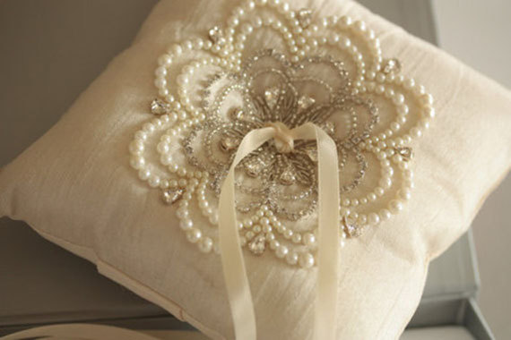 زفاف - Wedding Ring Pillow - NU Ivory - New
