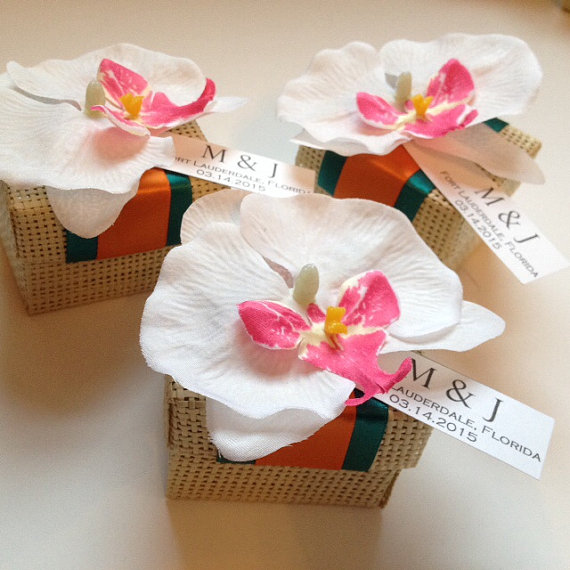 Mariage - Organic Woven Favor Box with Orchid Accent, Wedding Favors - New