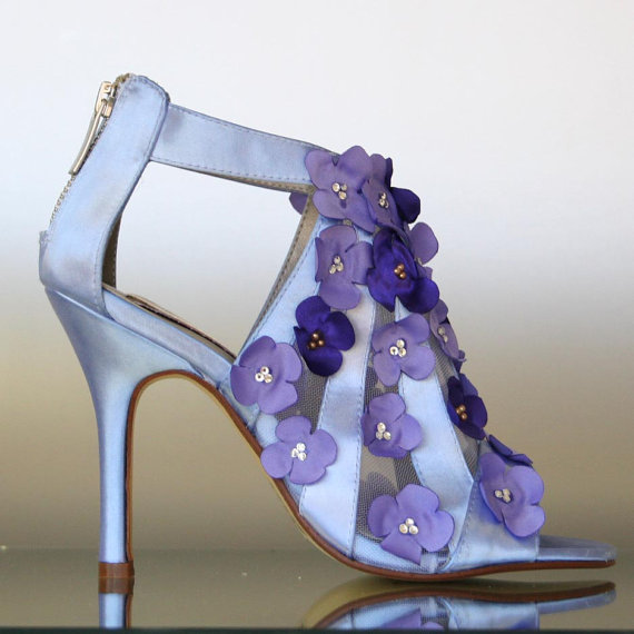 زفاف - Wedding Shoes -- Cornflower Blue Peep Toe Wedding Shoes with Shades of Purple Flower Cascades - New
