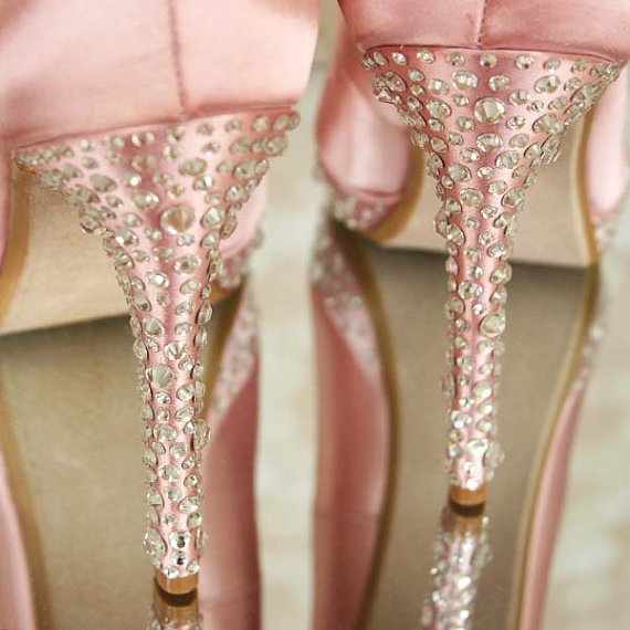 زفاف - Wedding Shoes -- Antique Pink Closed Toe Platform Wedding Shoes with Silver Multi-Sized Crystal Covered Heel - New