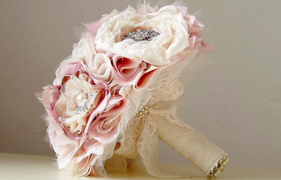 زفاف - Wedding Brooch Bouquet,  Fabric Flower Bouquet,  Vintage Wedding,  Fabric Bridal Bouquet,  Weddings, Vintage Pink - New