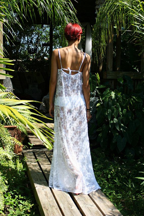 Свадьба - White Lace Convertible Bridal Nightgown Wedding Lingerie Trousseau Sleepwear Strapless Halter Spaghetti Strap Cascade Gown Honeymoon - New