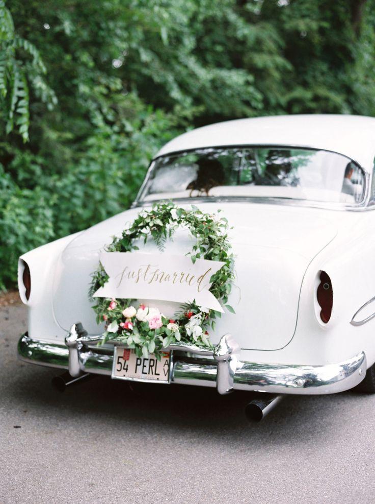 Свадьба - Indiana Classic Garden Wedding