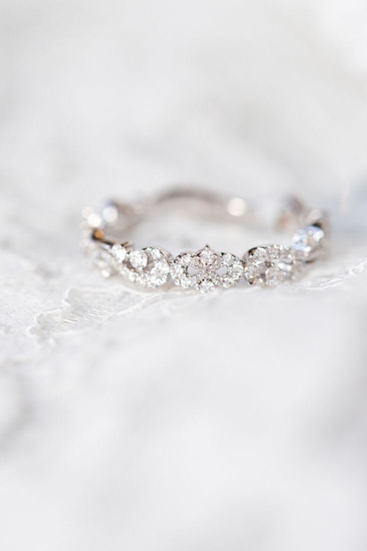 Hochzeit - Put A Ring On It! Vote For The TODAY Wedding Winner Now