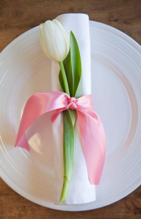 Hochzeit - Really Simple Easter Place Settings