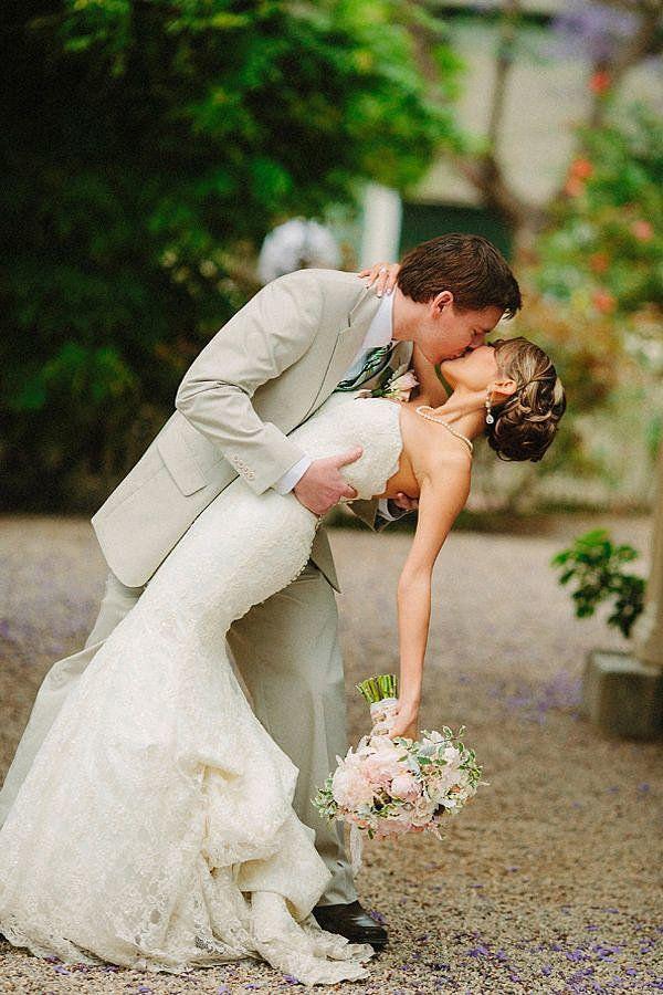 زفاف - 50 Couple Moments To Capture At Your Wedding