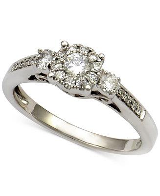 زفاف - Macy&#039;s Diamond Round Cluster Ring (1/2 ct. t.w.) in 14k White Gold