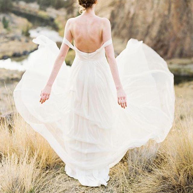 Свадьба - Stunning White Dress