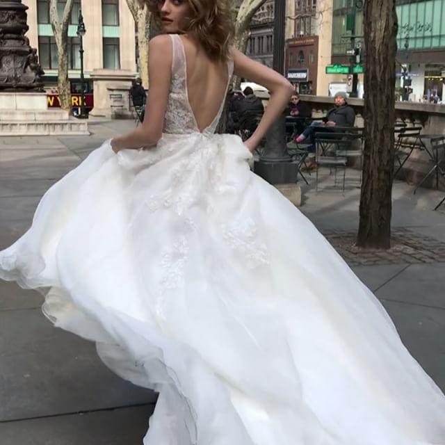 Свадьба - Monique Lhuillier Bride