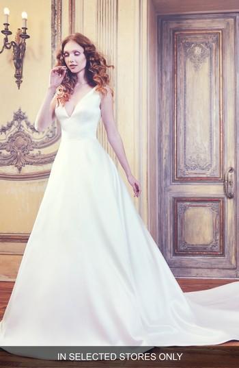 زفاف - Sareh Nouri Waldorf V-Neck Shantung Gown 