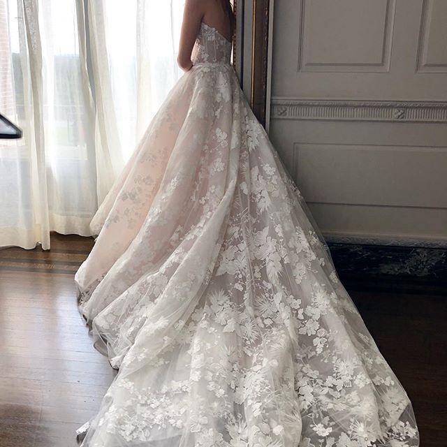 Wedding - Monique Lhuillier