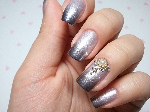 Wedding - Beautiful Decorated Wedding Bride Nails with Rhinestones and Pearls Nail Jewelry 