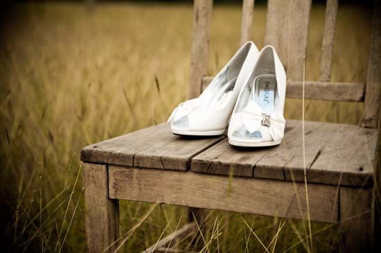Hochzeit - White Wedding Shoes