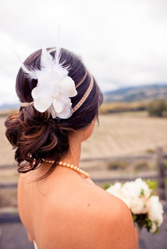 Mariage - Idées uniques de coiffure de mariage coiffure de mariage rustique ♥