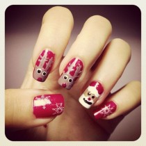 wedding photo - Creative and Unique Xmas Holiday Nail Design ♥ Santa and Reindeers Christmas Nails with Snowflakes Nail Stickers 