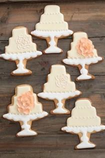wedding photo - biscuits