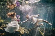 wedding photo - Sofia + Mike - Cenote Unterwasser Trash das Kleid Fotograf - Ivan Luckie Fotografie-2