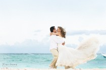 wedding photo - Happy Wind