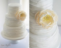 wedding photo - Пион рюшами Свадебный торт
