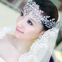 wedding photo - Bridal Accessories for the wedding girl