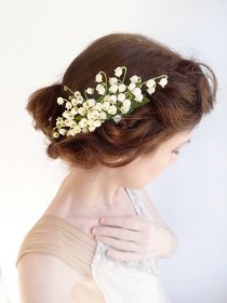 wedding photo - ivory lily of the valley hairpiece, lilies of the valley hair accessories, bridal hair comb, white floral hair clip, wedding hair accessory - New