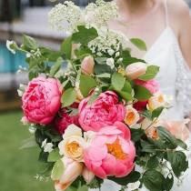 wedding photo - Big Bouquet
