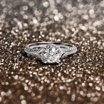 wedding photo - Romantic Ring