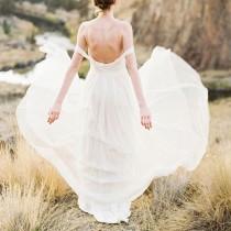 wedding photo - Stunning White Dress