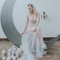 WHITE wedding photo - WHITE