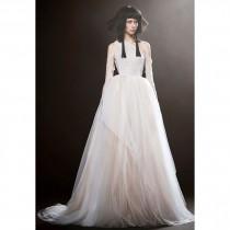 Vera Wang wedding photo - Vera Wang
